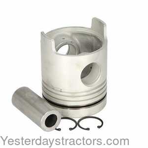Ford 2110 Piston with Rings - Standard 166628