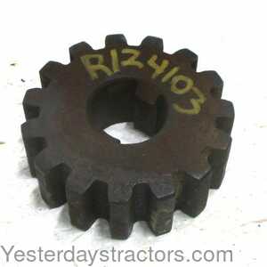 John Deere 7710 Rear Cast Wheel Pinion Gear 434486